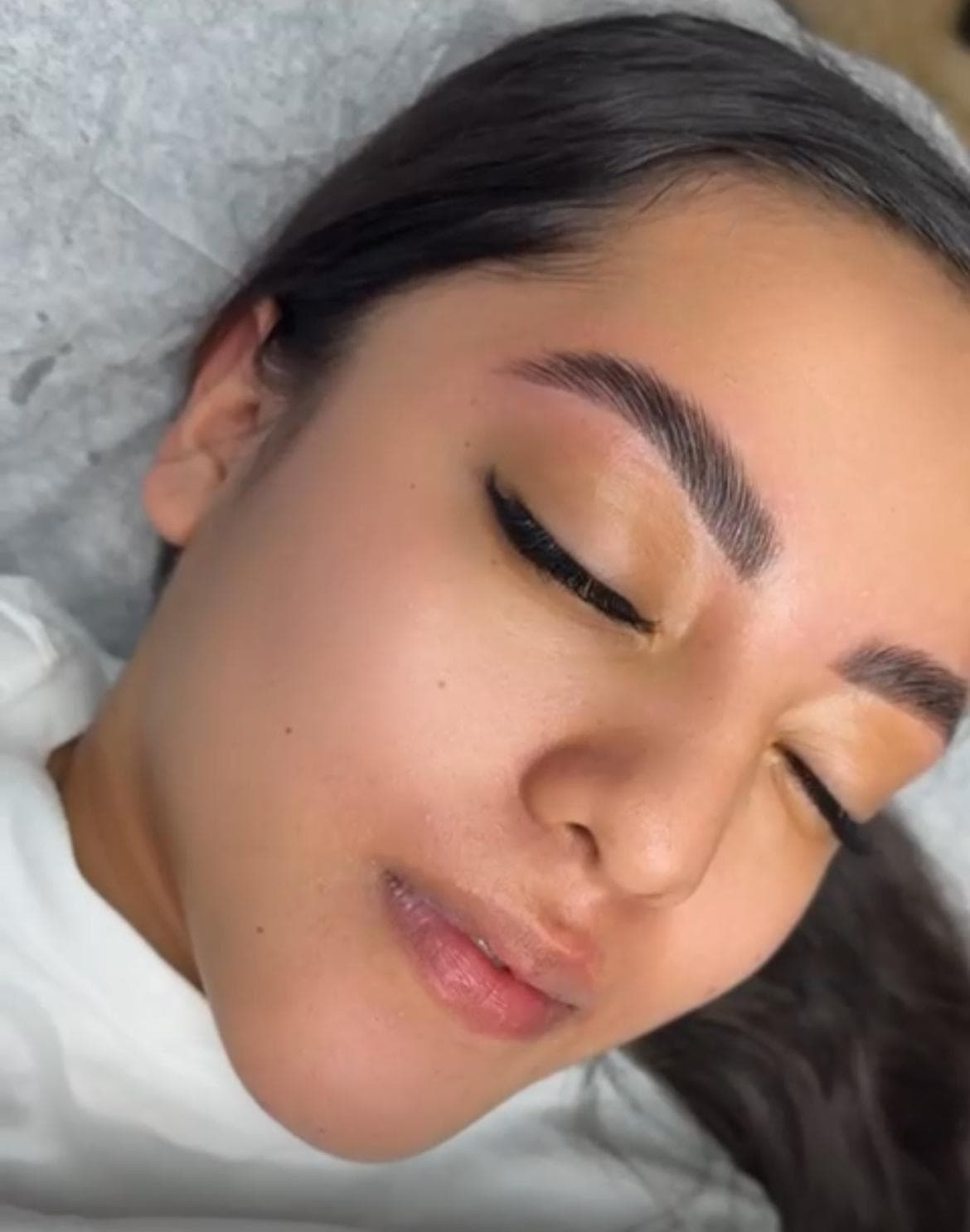 Before Brow Lamination